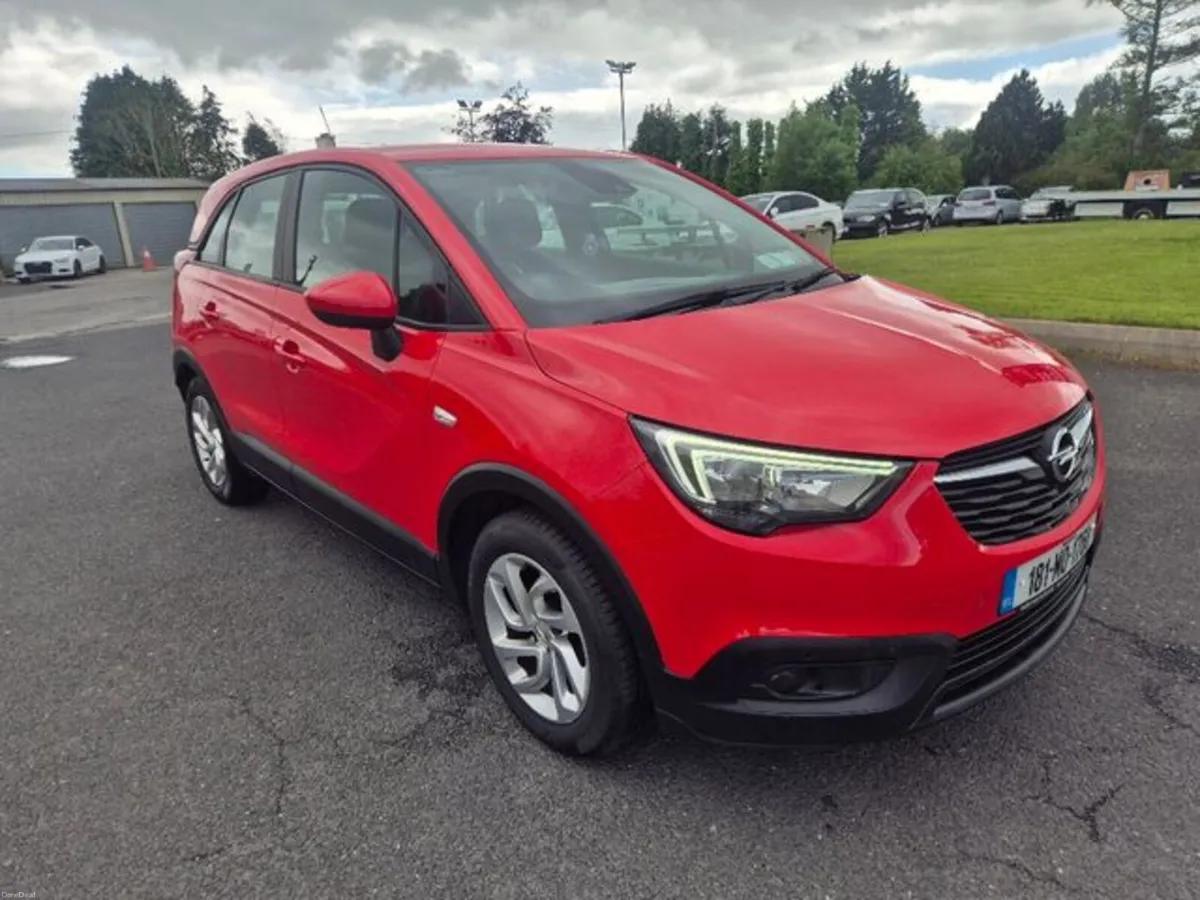 Opel Crossland X SC 1.2 Petrol MPV - Image 1