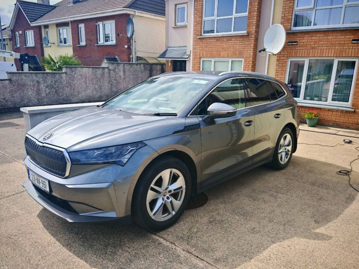 Skoda Enyaq iV80 Grey - Image 1