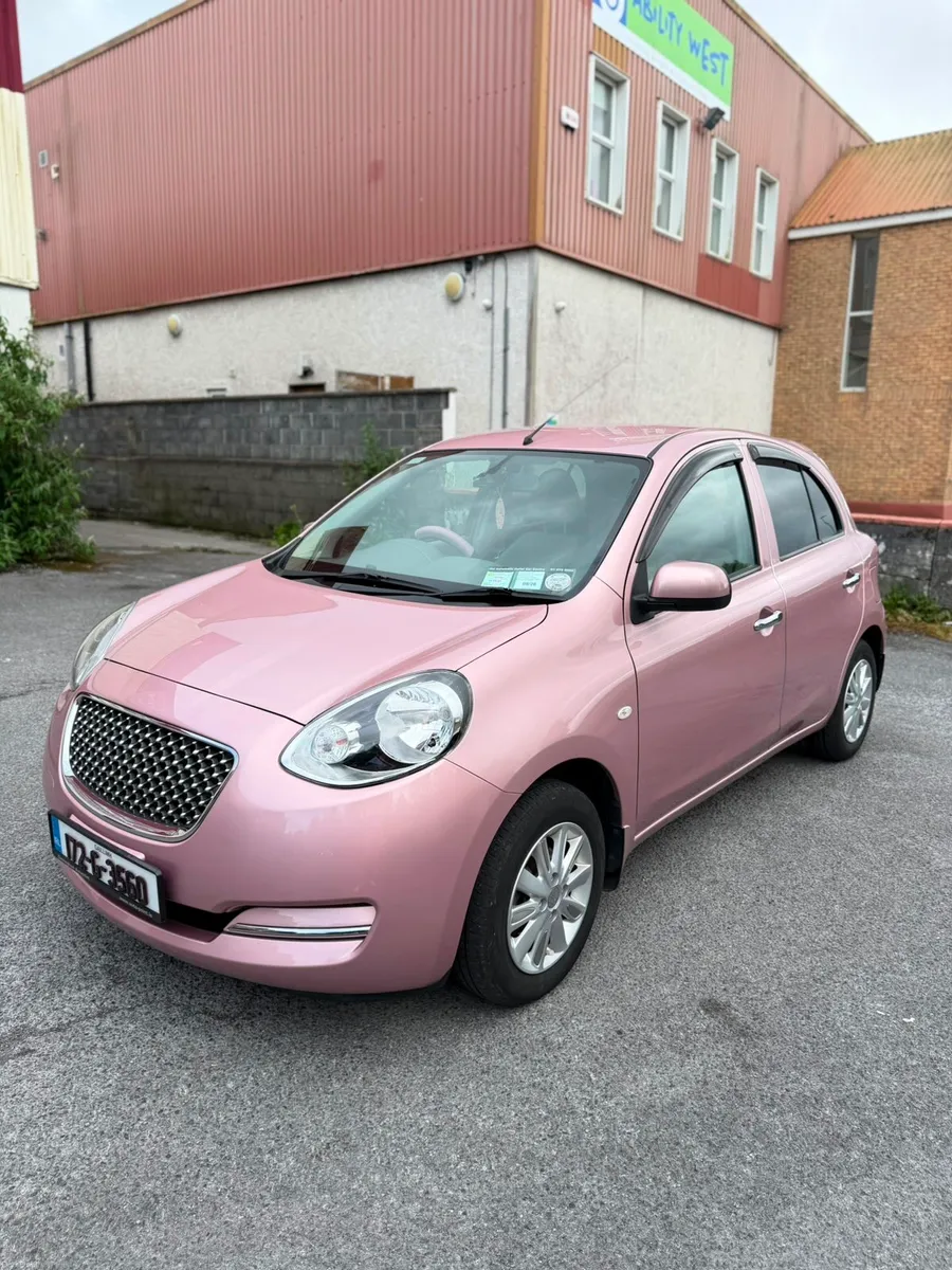 Nissan March Bolero special edition AUTECH - Image 2