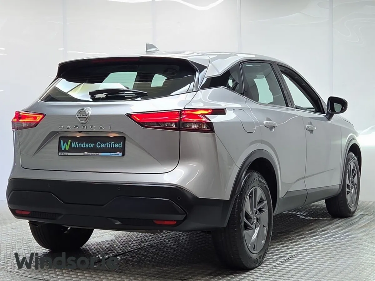 Nissan Qashqai 1.3 PET MILD HYBRID SV *Scrappage d - Image 3