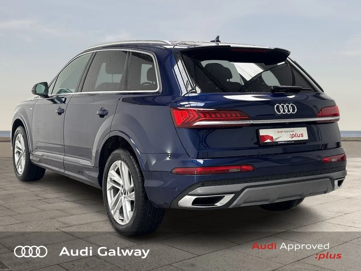 Audi Q7 €699 p/m - 45 TDI  S-LINE A/T ** 7 SEATS * - Image 4