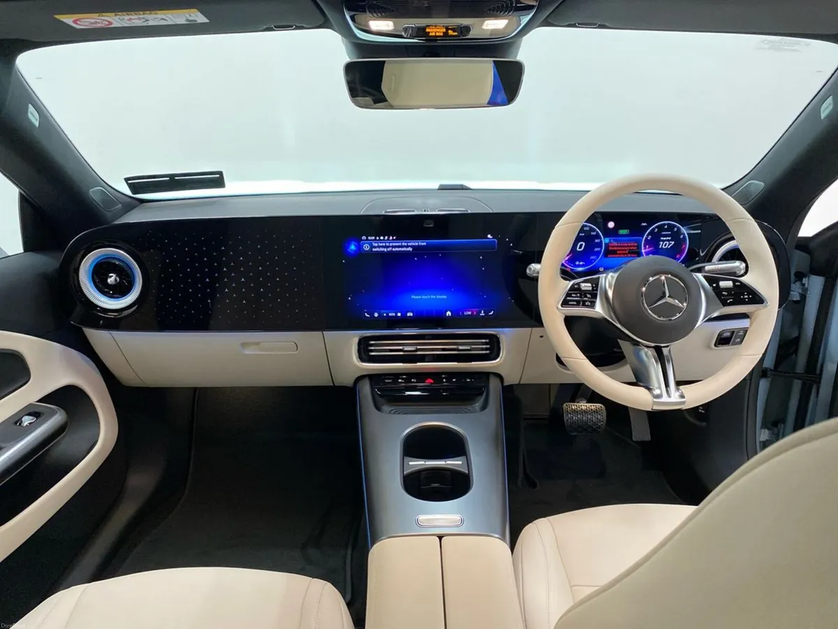 Mercedes-Benz CLA CLA 200  PROGRESSIVE Line - Image 4