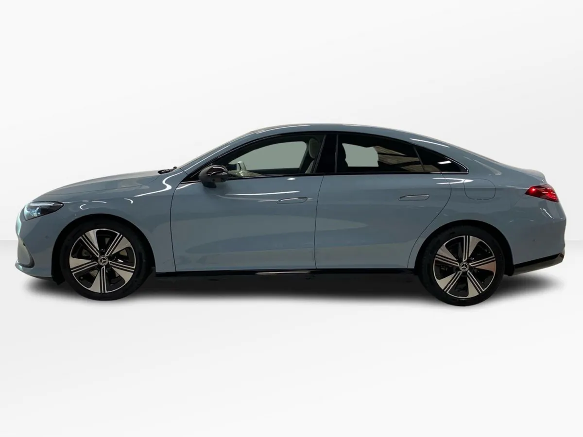 Mercedes-Benz CLA CLA 200  PROGRESSIVE Line - Image 5