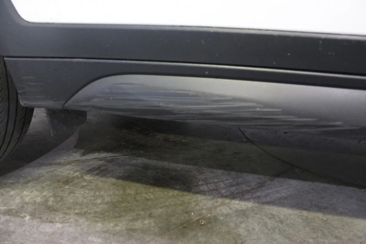 Hyundai Tucson 1.7 D Executive - Image 4