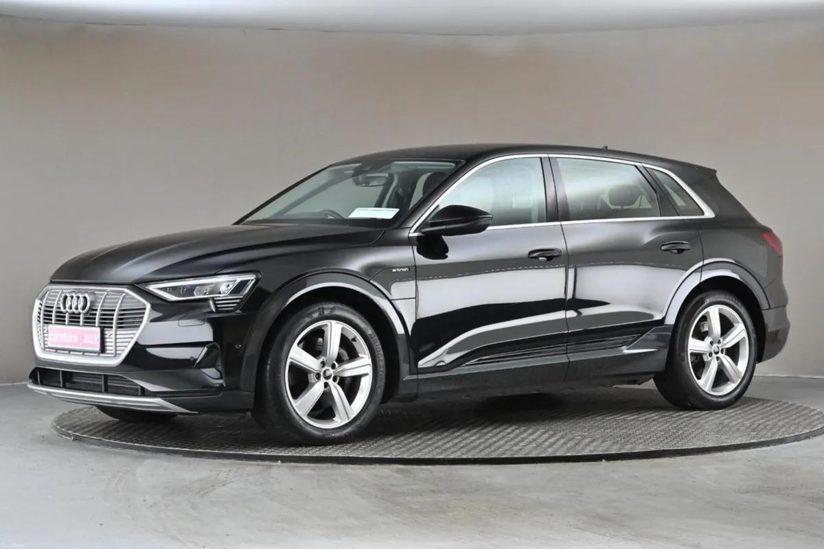 Audi e-tron TECHNIK 55 QUATTRO **LEATHER MEMO SEAT - Image 4
