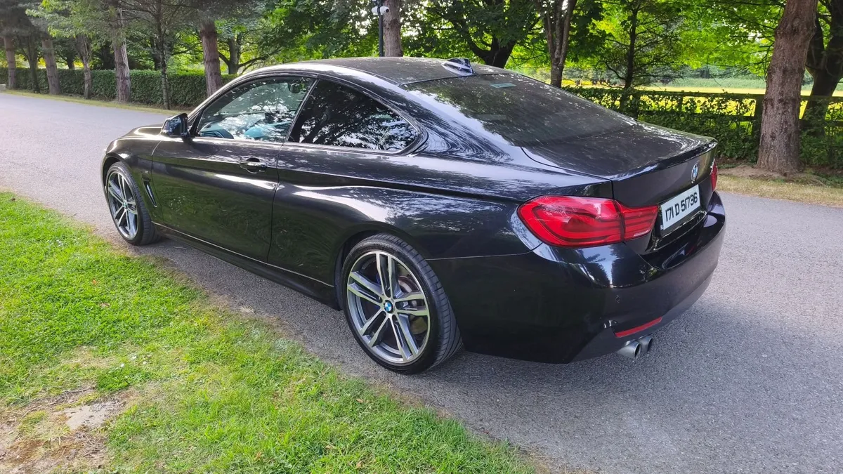 BMW 420i 2017 Coupe LCI, Black M Sport - Image 5