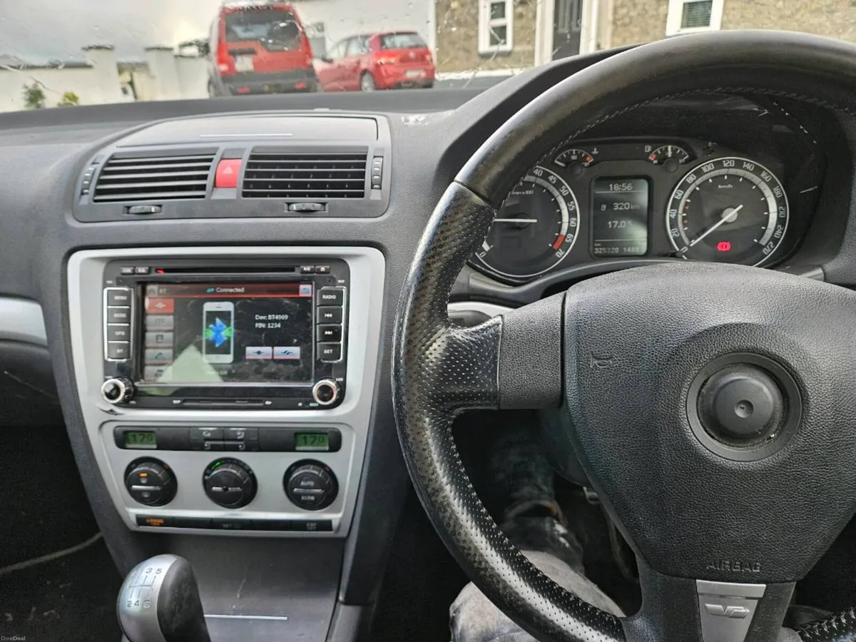 Skoda octavia vrs petrol - Image 2