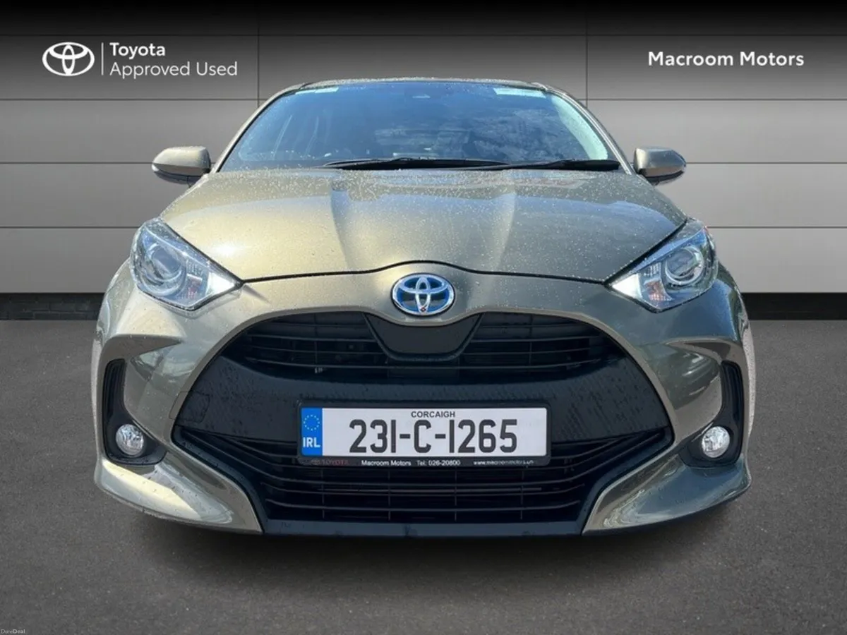 Toyota Yaris YARIS HYBRID 1.5 - Image 5