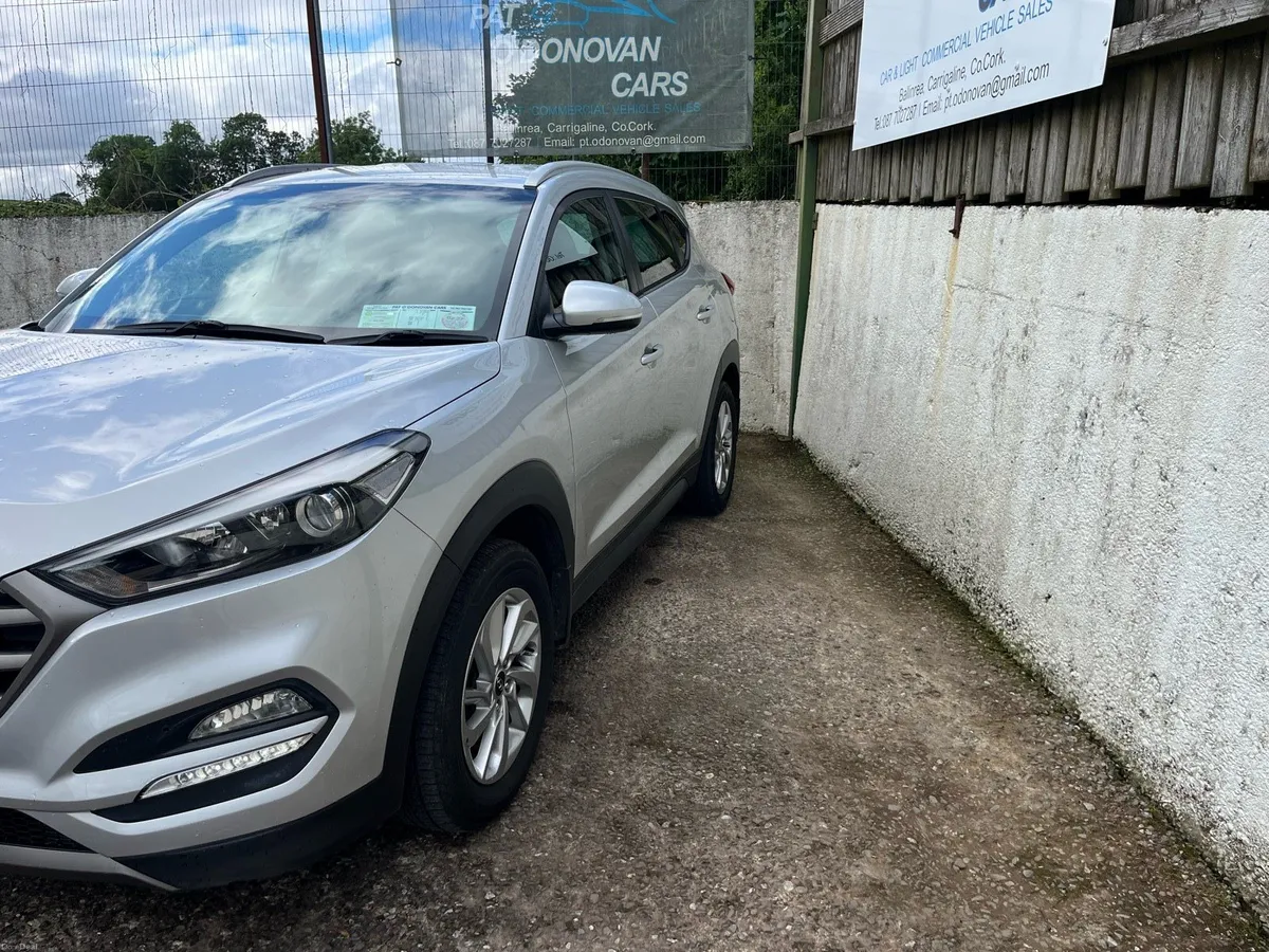 2016 Hyundai Tuscon 2 year Nct - Image 4
