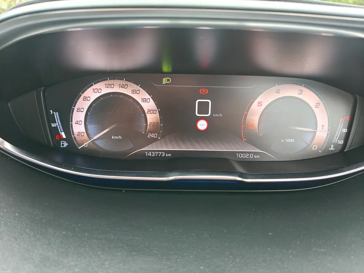 Peugeot 5008 GT Spec 2020 - Image 4