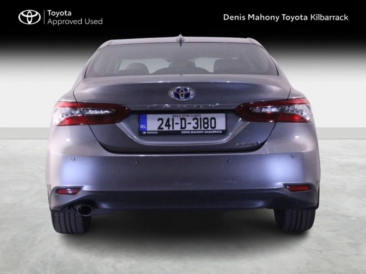 Toyota Camry CAMRY PLATINUM EDITION - Image 4