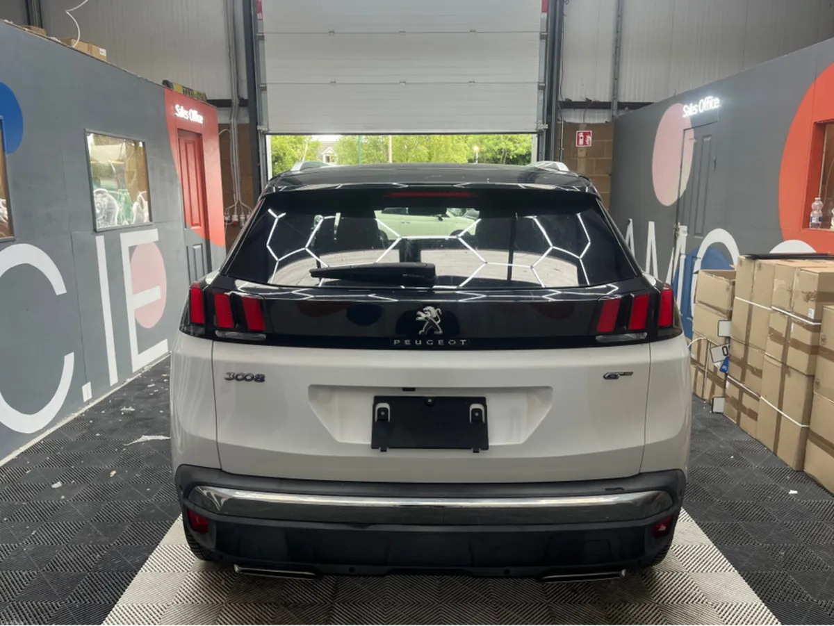 Peugeot 3008 GT Line - 2.0D - Automatic - Image 3