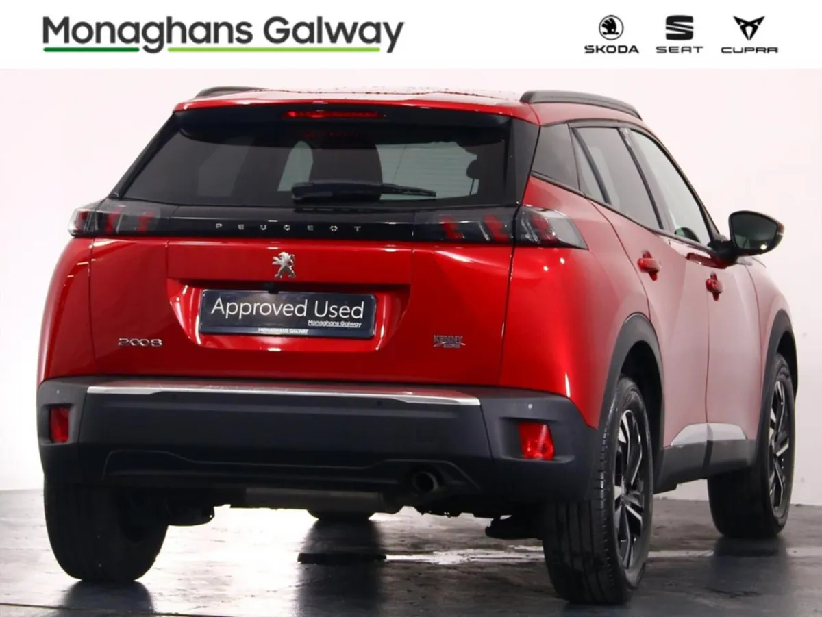 Peugeot 2008 ALLURE 1.2 100 4DR - Image 4