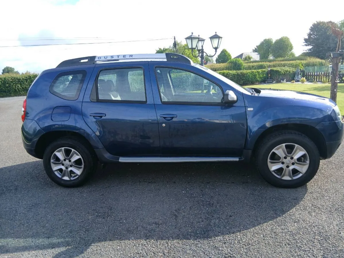 Car - Image 3