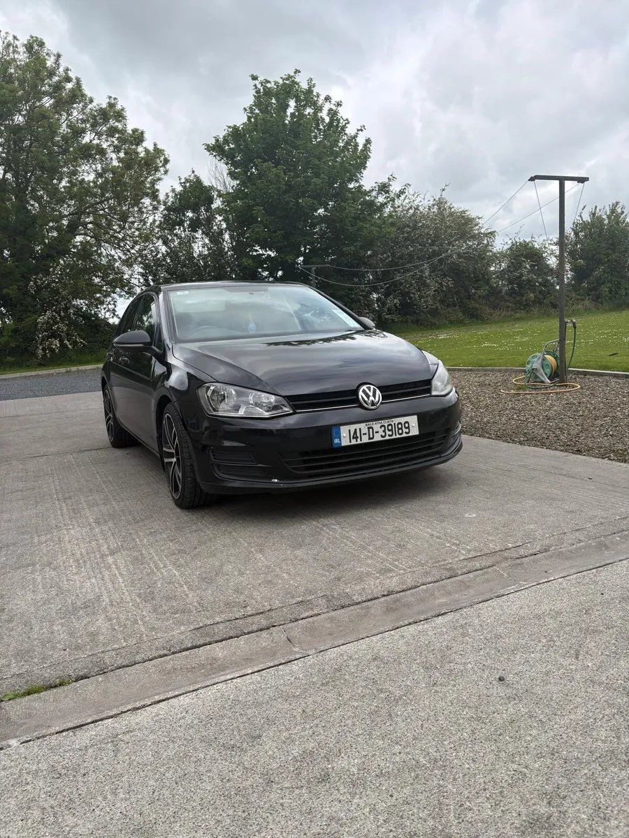Volkswagen Golf - Image 1
