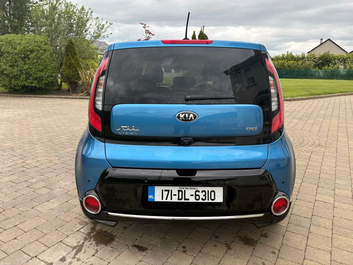 Kia Soul 1.6 D Automatic - Image 4