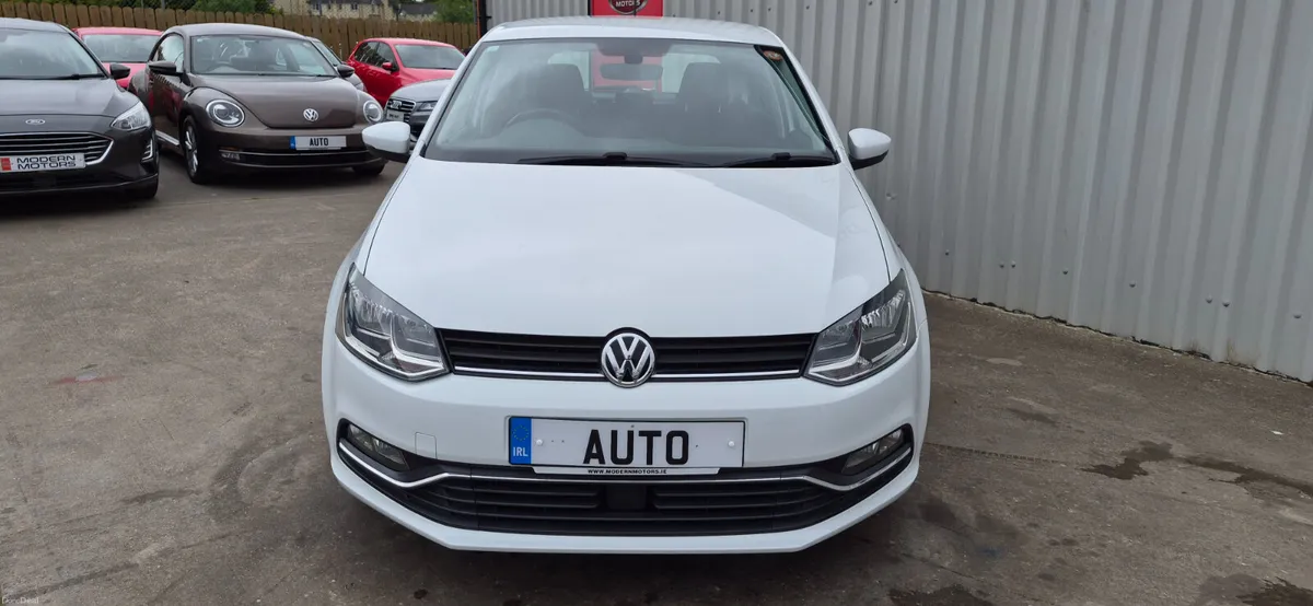 Volkswagen Polo automatic 1.2 comfortline low kms - Image 4