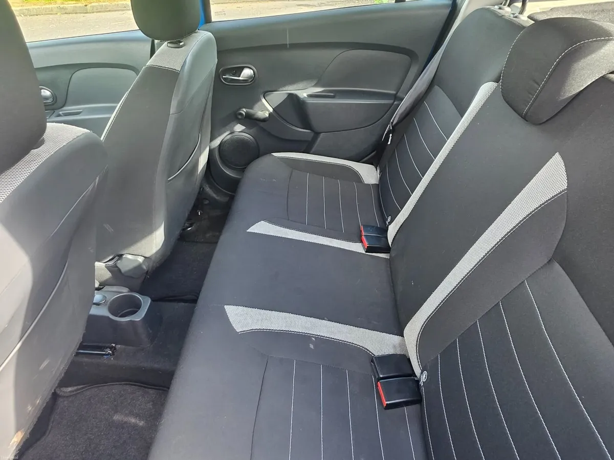 Dacia Sandero Stepway dCi - Image 4