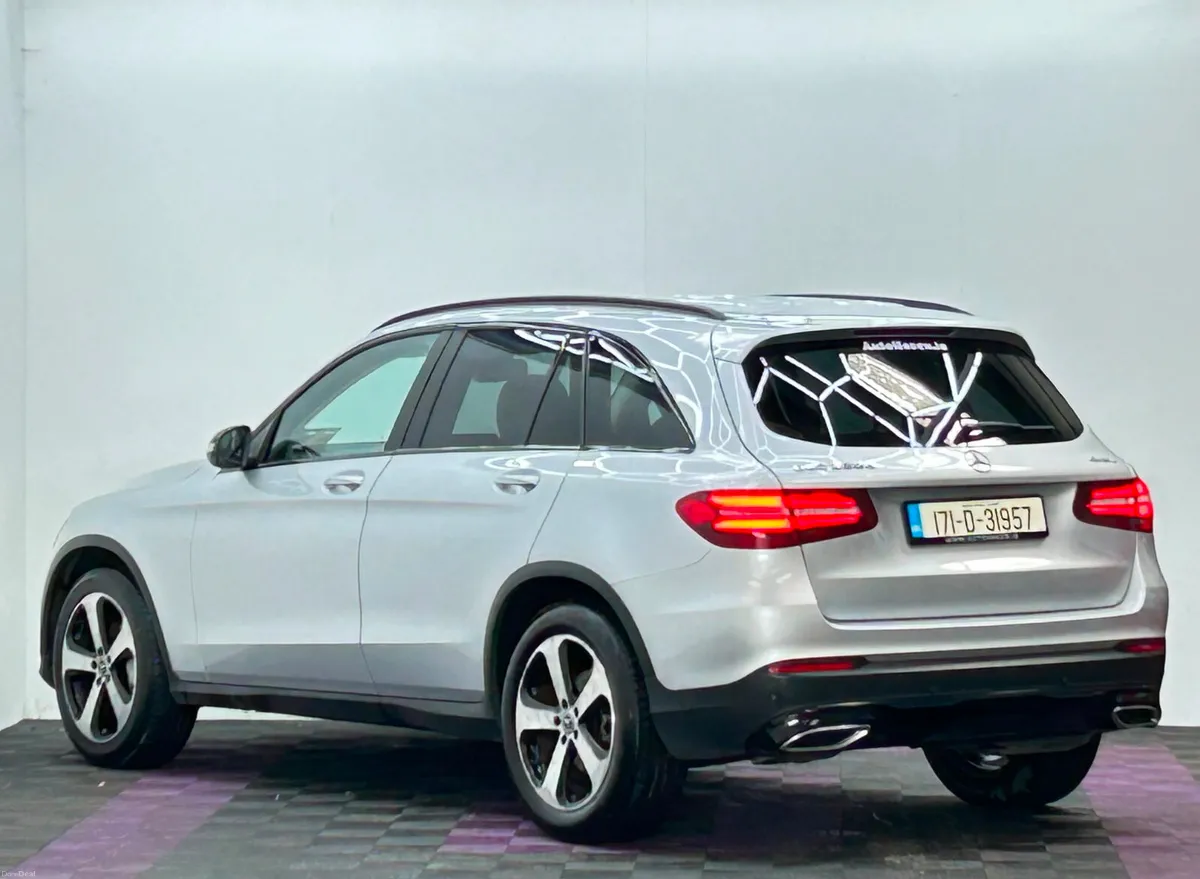 2017 Mercedes-Benz GLC220D 4 Matic, New NCT - Image 4