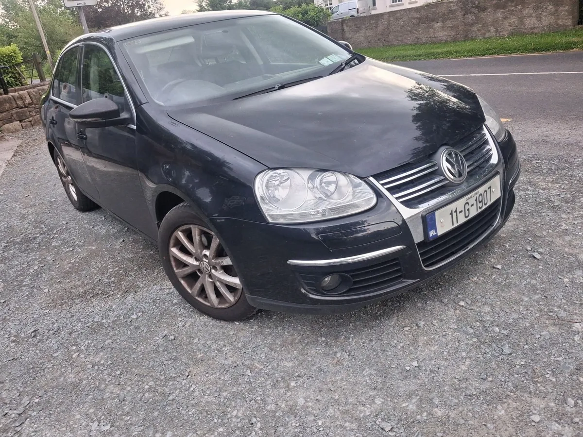 2011 Vw Jetta 1.4 tsi, tax 09/26 - Image 1