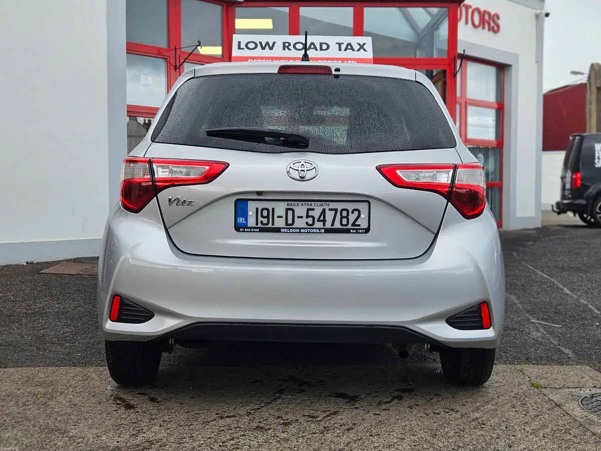 Toyota Vitz 2019 - Image 5