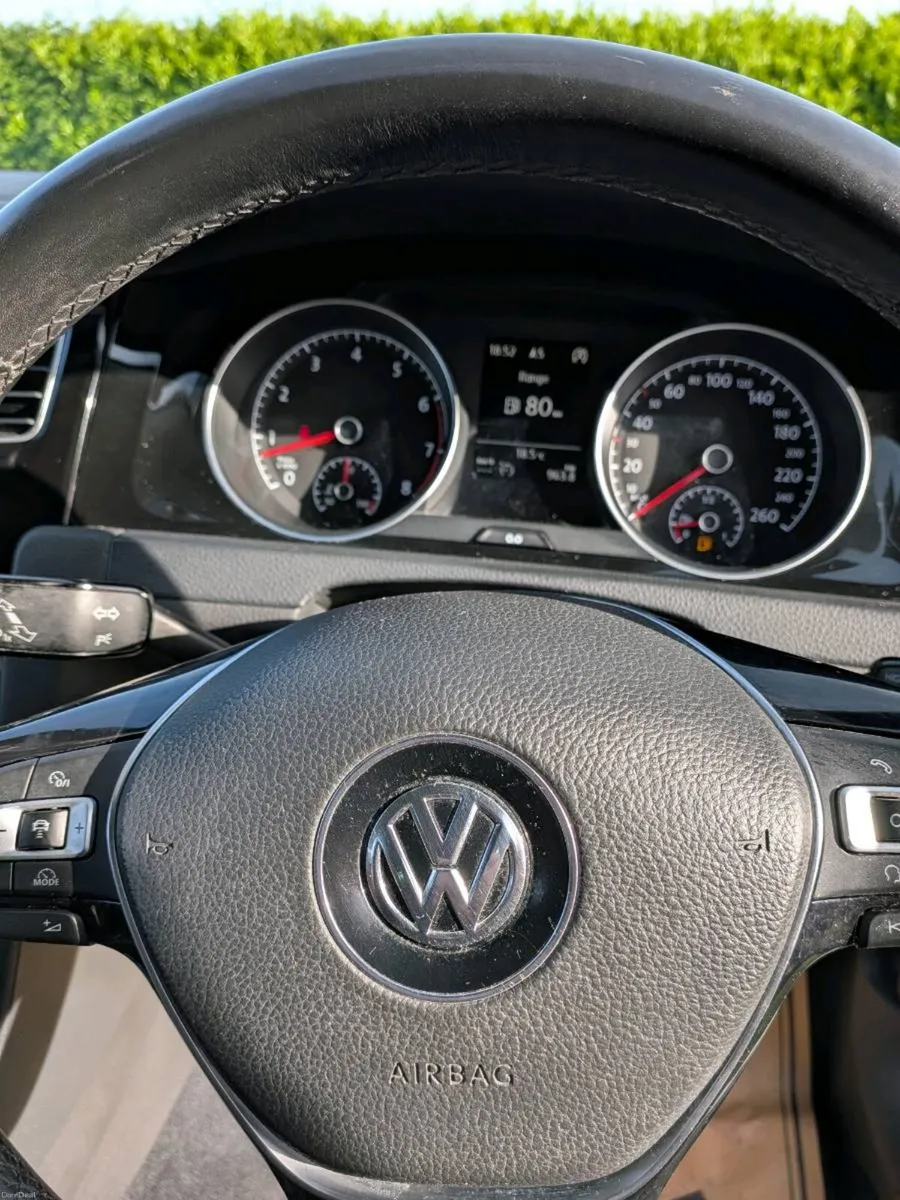 Volkswagen Golf - Image 6