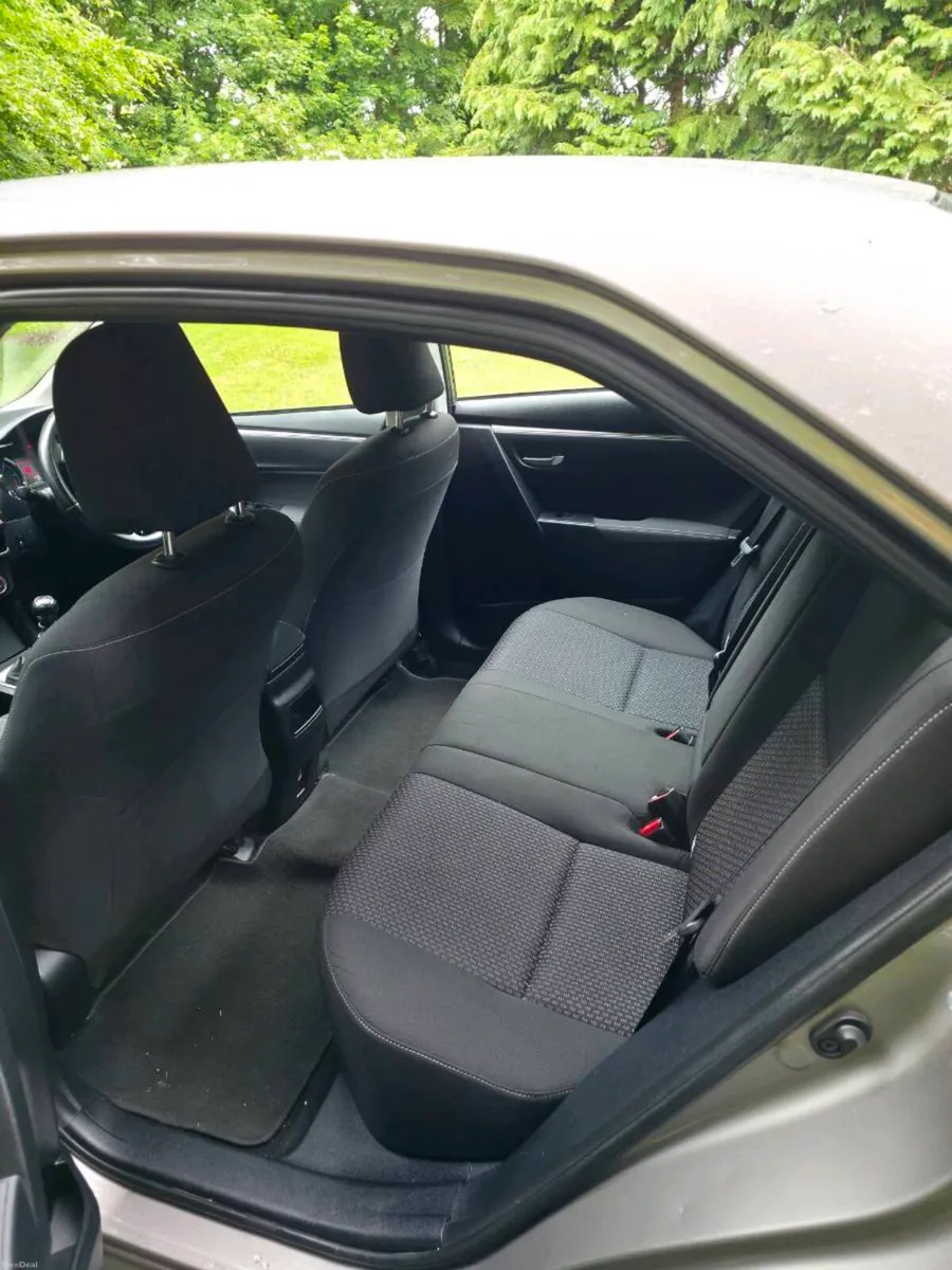 Toyota Corolla Luna 2015 1.4 Diesel - Image 5