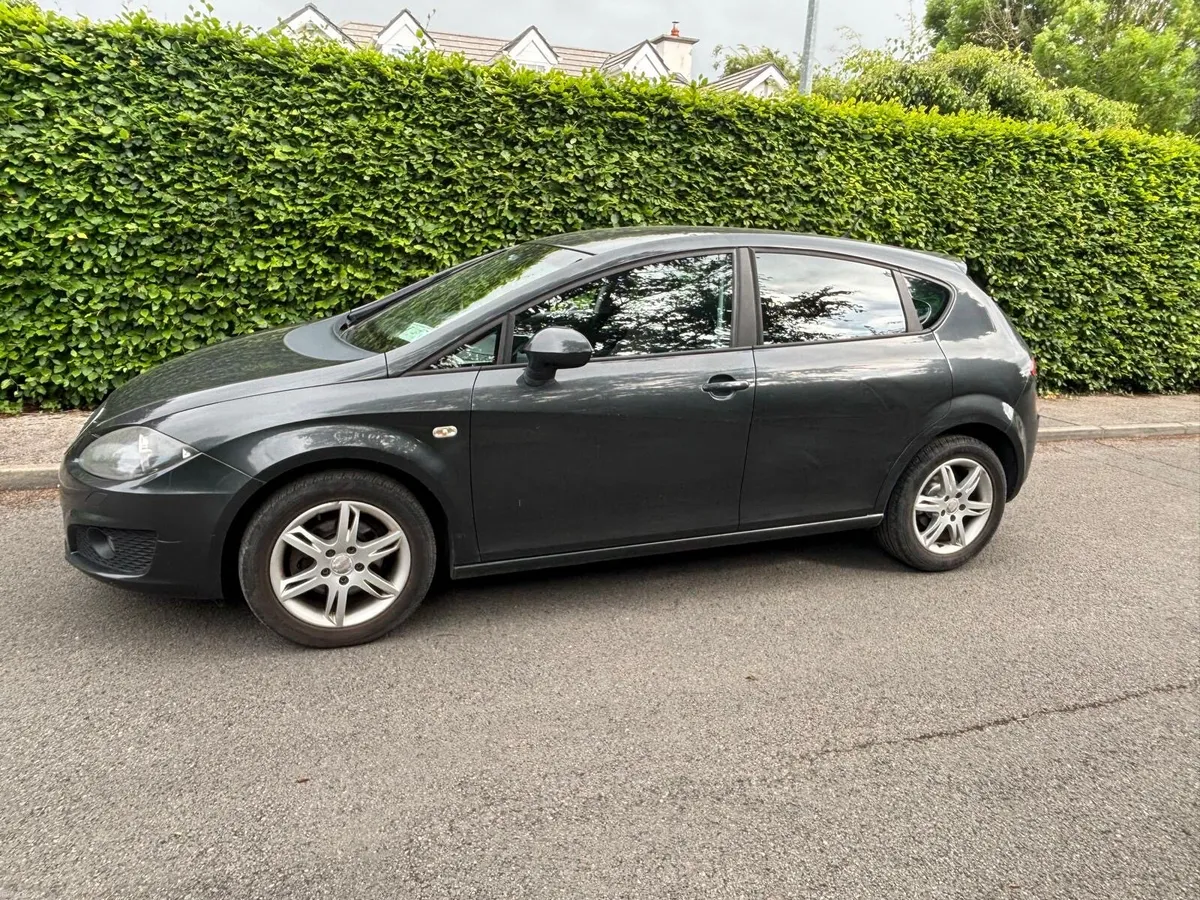 2011 Leon 1.6TDI, NCT 08/27, Tax 07/26 - Image 4