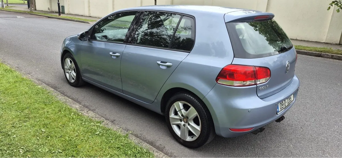 VW Golf Comfort 1.4 TSI DSG Auto - Low Mileage - Image 4