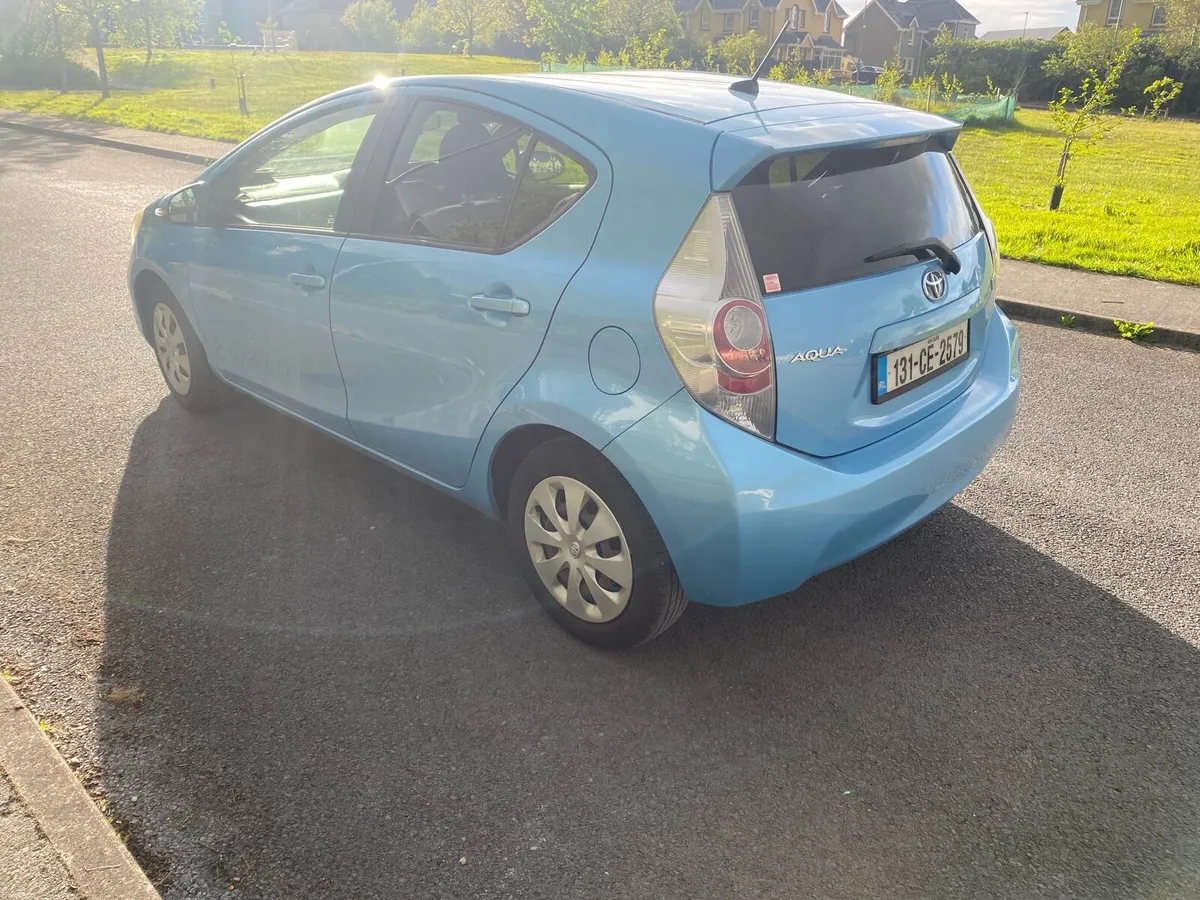 Toyota Aqua hybrid Automatic Toyota Alarm - Image 2