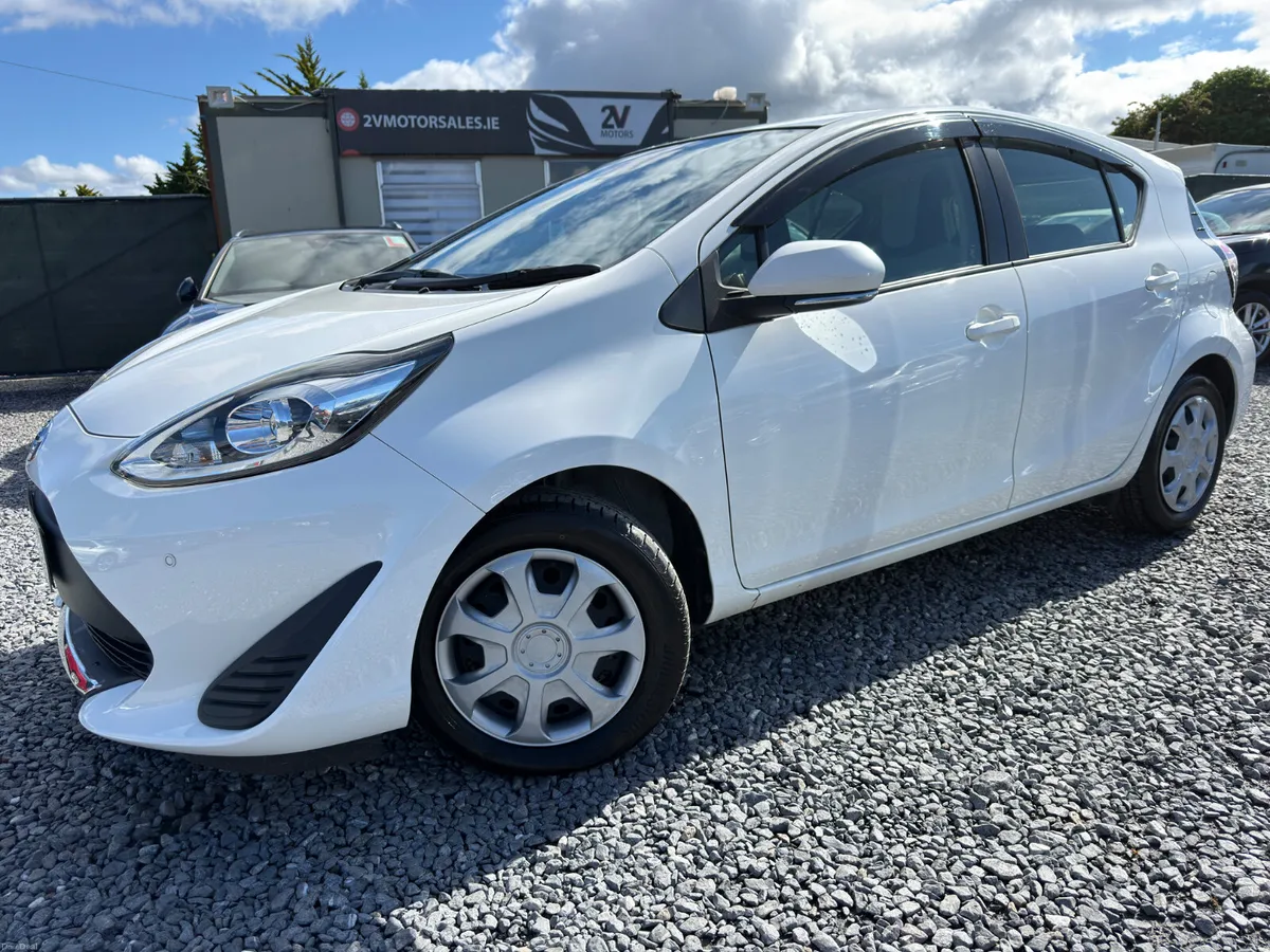 🔵 Toyota Aqua 1.5 Petrol Hybrid - Image 2