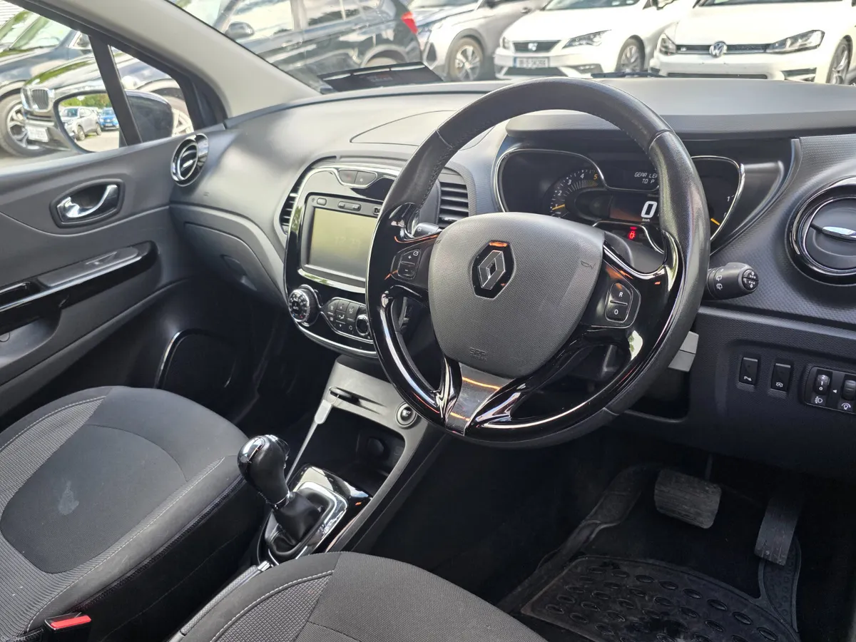 2015 Renault Captur 1.5 DCI SIGNATURE - Image 4