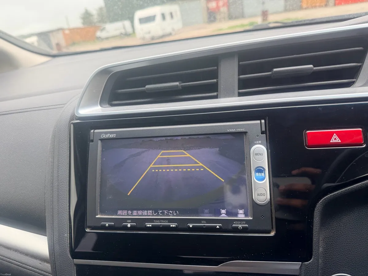 Honda Fit Hybrid Automatic - Image 5