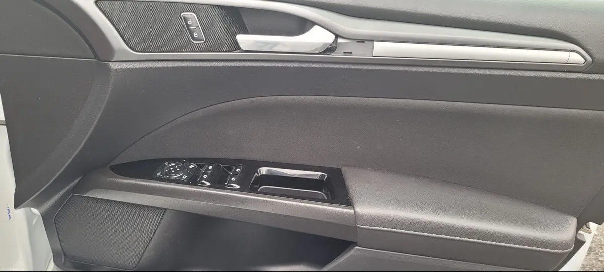 Ford Mondeo estate 2016. Diesel 2.0l tdci 4×4. - Image 5