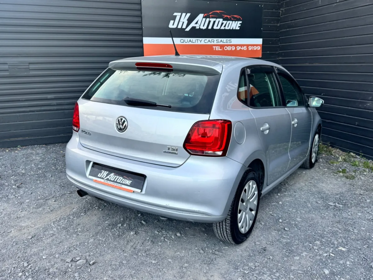 Volkswagen Polo Auto - Image 4