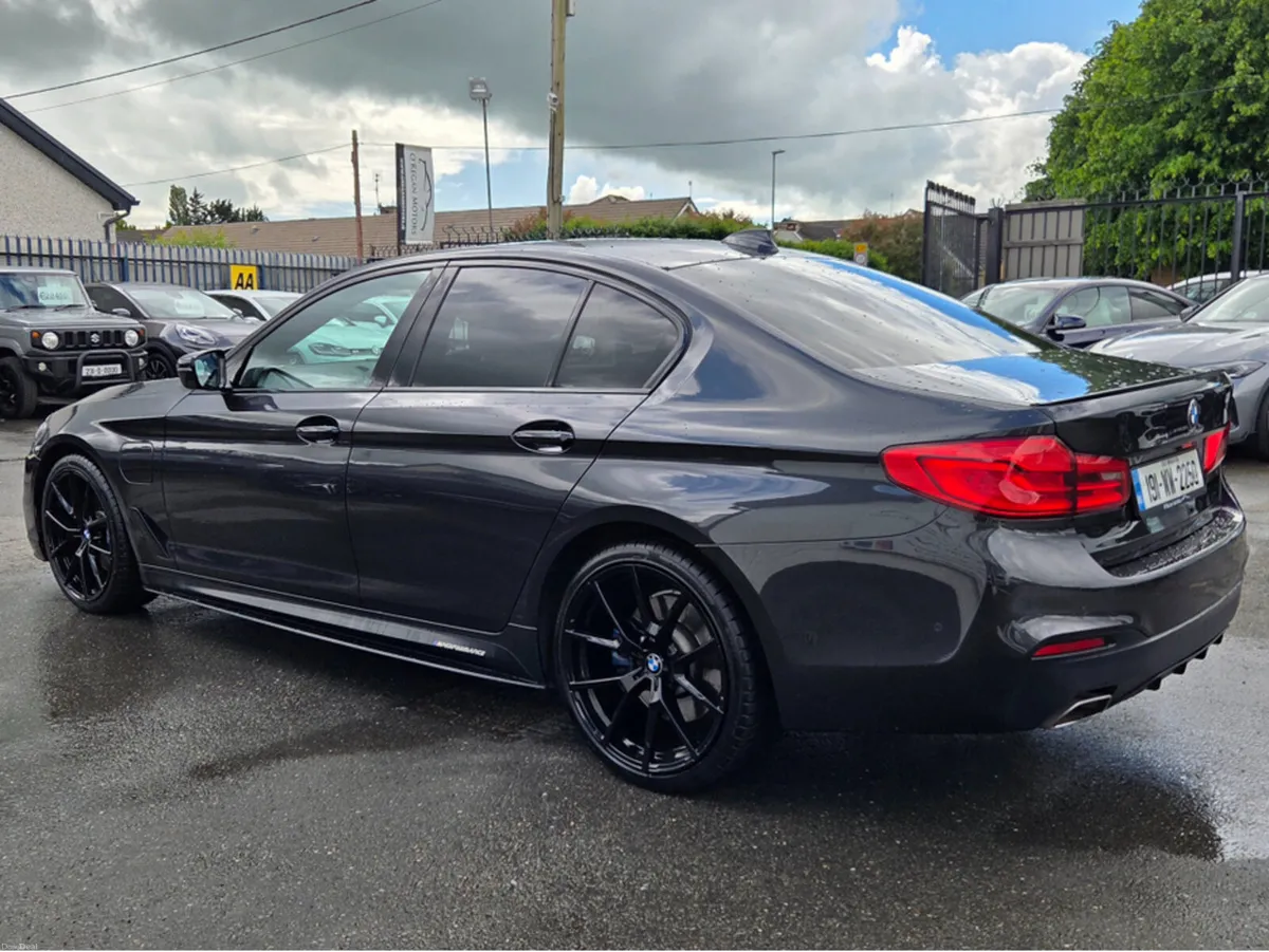 BMW 5-Series 530E M-SPORT M-PERFORMANCE - Image 6