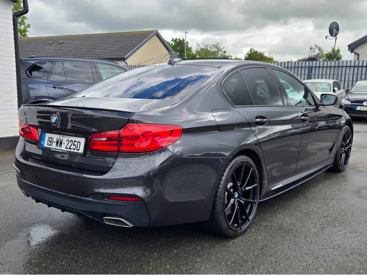 BMW 5-Series 530E M-SPORT M-PERFORMANCE - Image 4