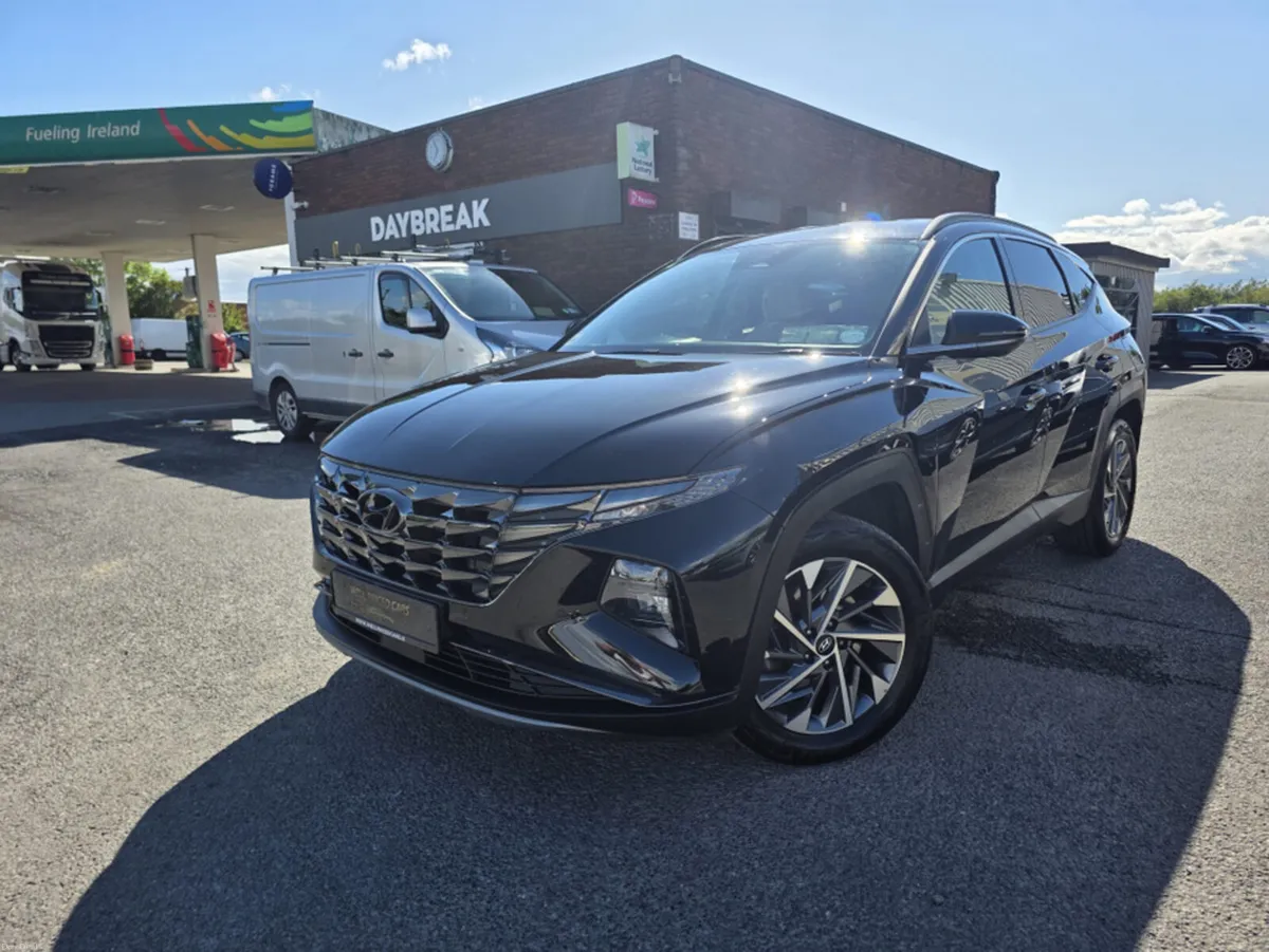 Hyundai Tucson IX35 EXECUTIVE PLUS 5DR - Image 3