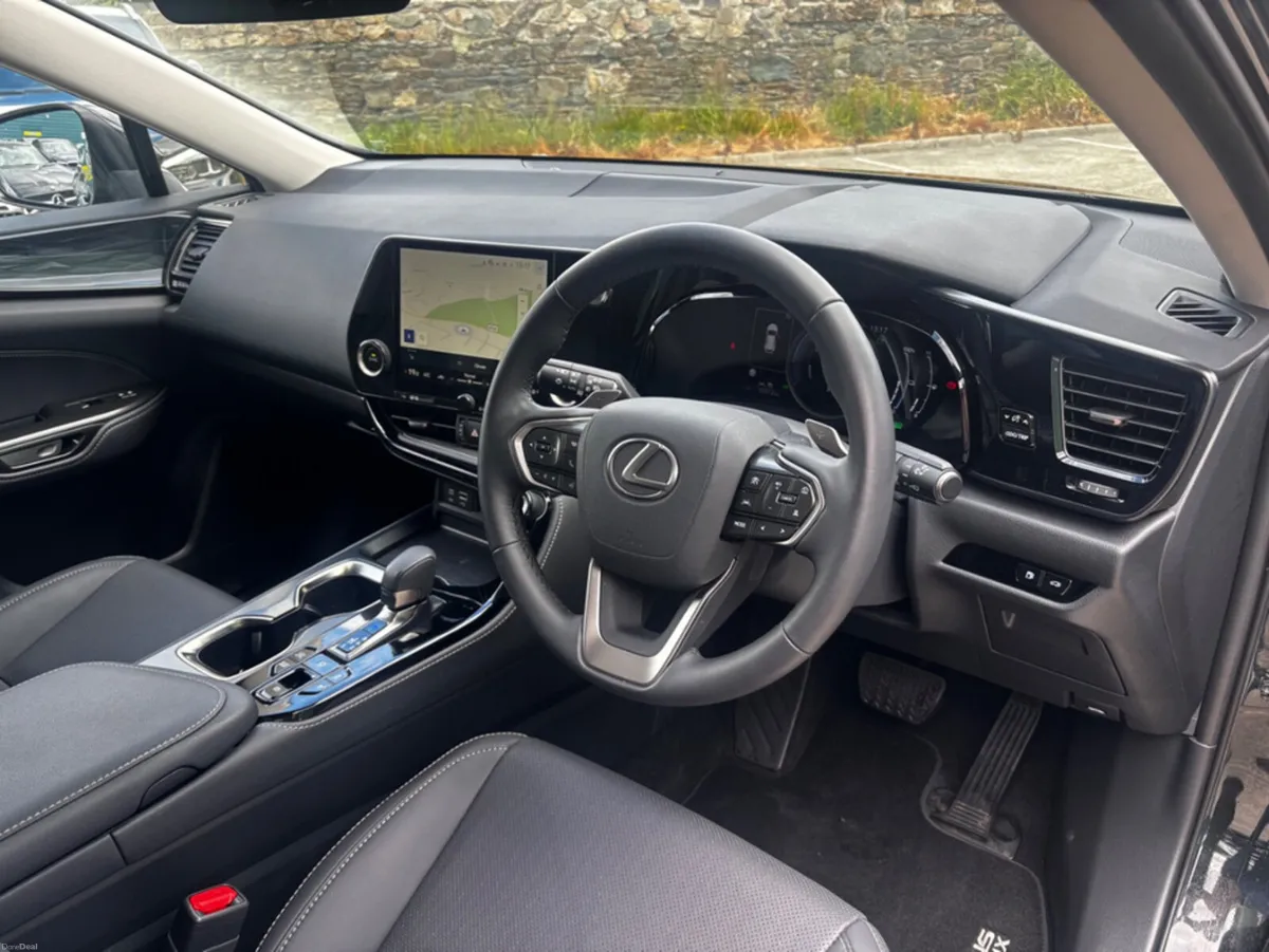 Lexus NX NX450H+ PREMIUM PLUS - Image 6