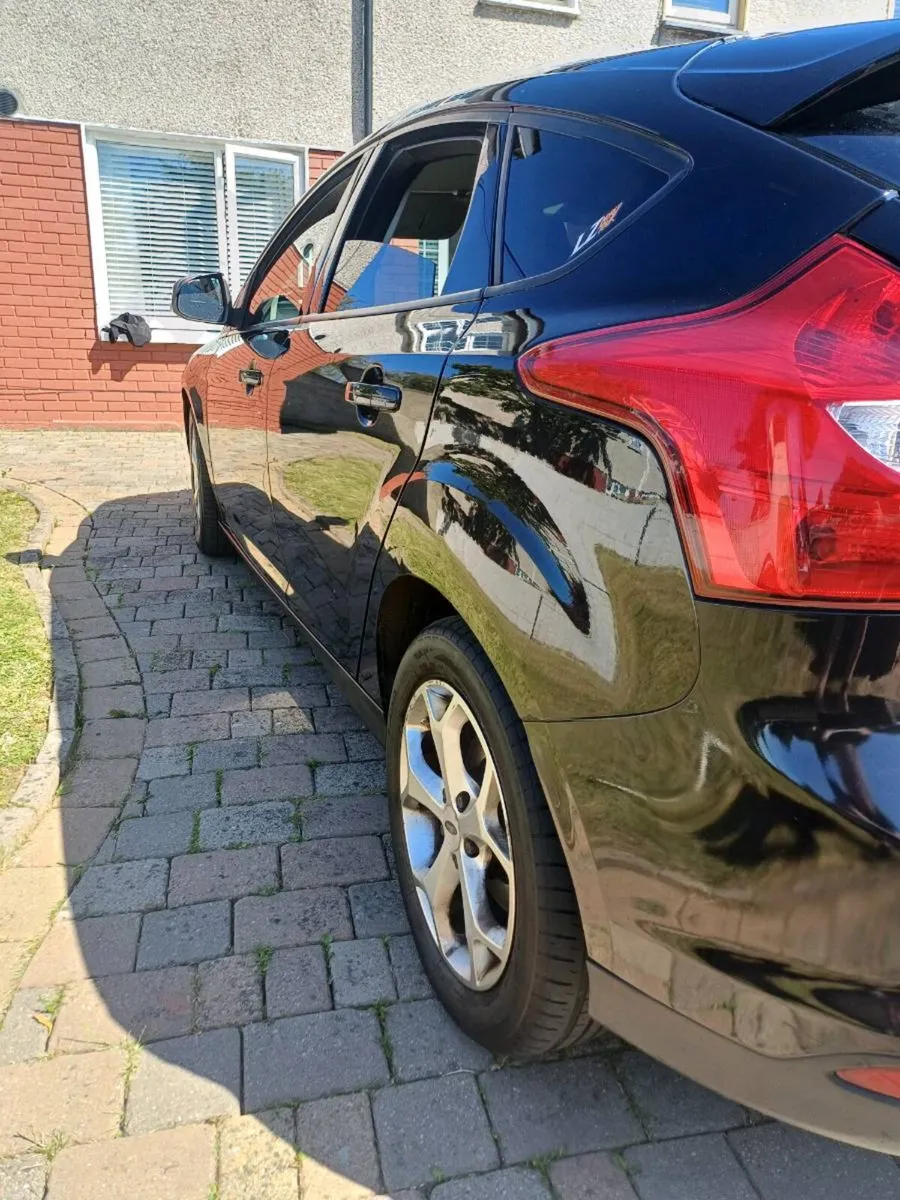 Ford focus parts or repair - Image 3