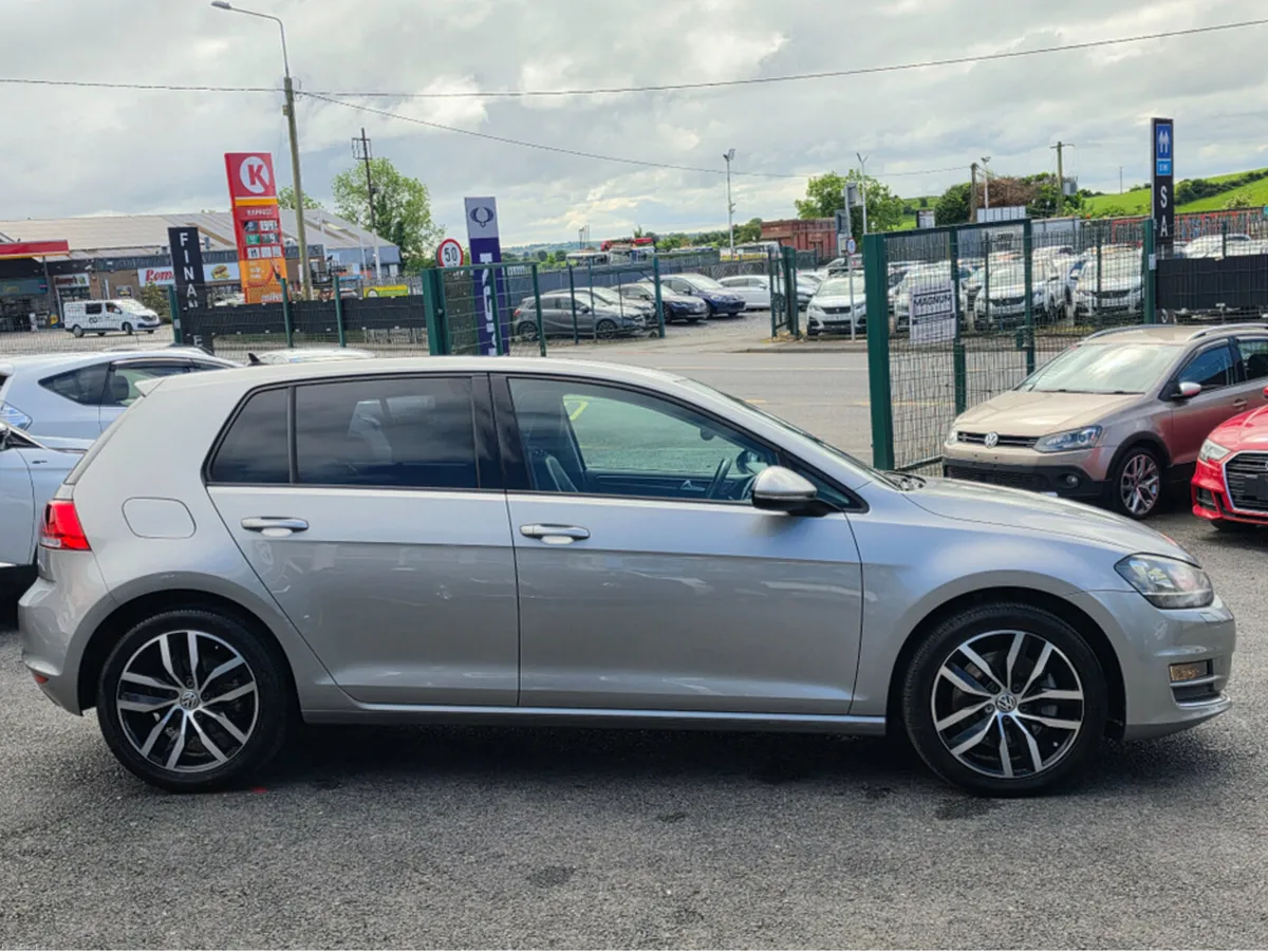 Volkswagen Golf 1.4 TSI AUTOMATIC - FULL LEATHER - Image 4