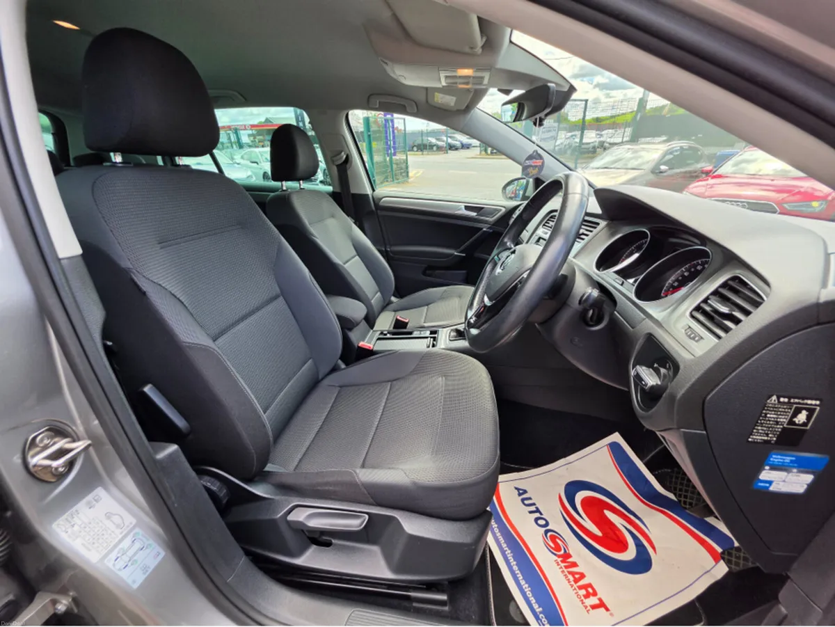 Volkswagen Golf SPECIAL OFFER 1.2 TSI COMFORTLINE- - Image 3
