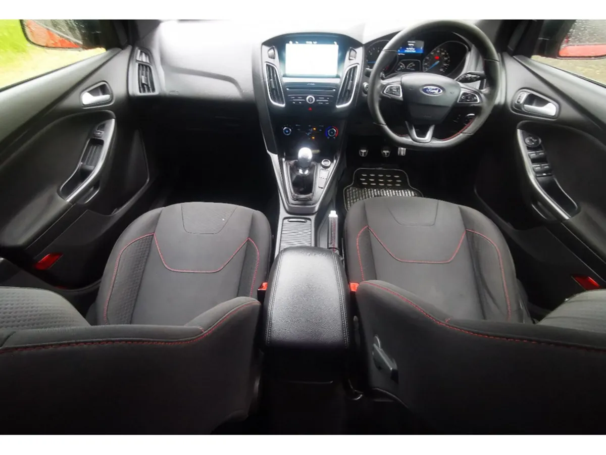 Ford Focus 2.0 TDCI ZETEC S RED EDI - Image 3