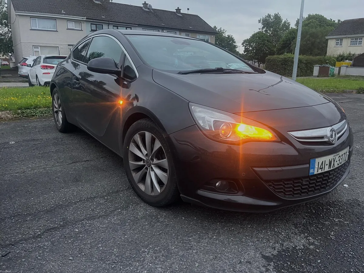 Vauxhall Astra 2014 - Image 2