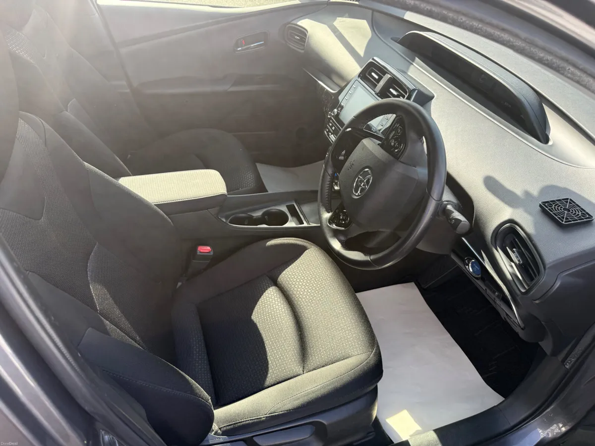 2022 Toyota Prius 1.8 Hybrid , 51k Miles Only - Image 3