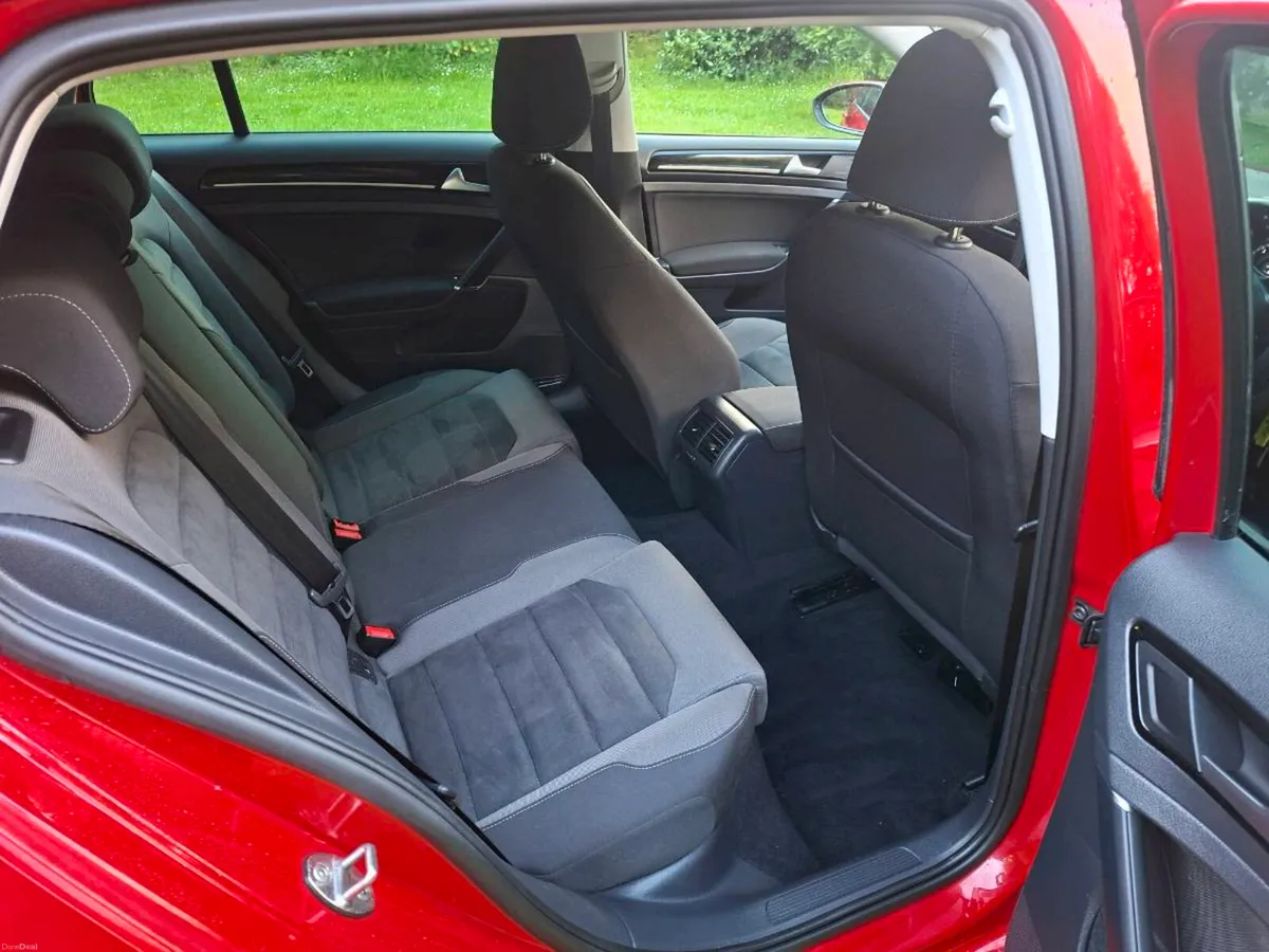 2018 VW Golf Highline Diesel 1.6 Manual - Image 3