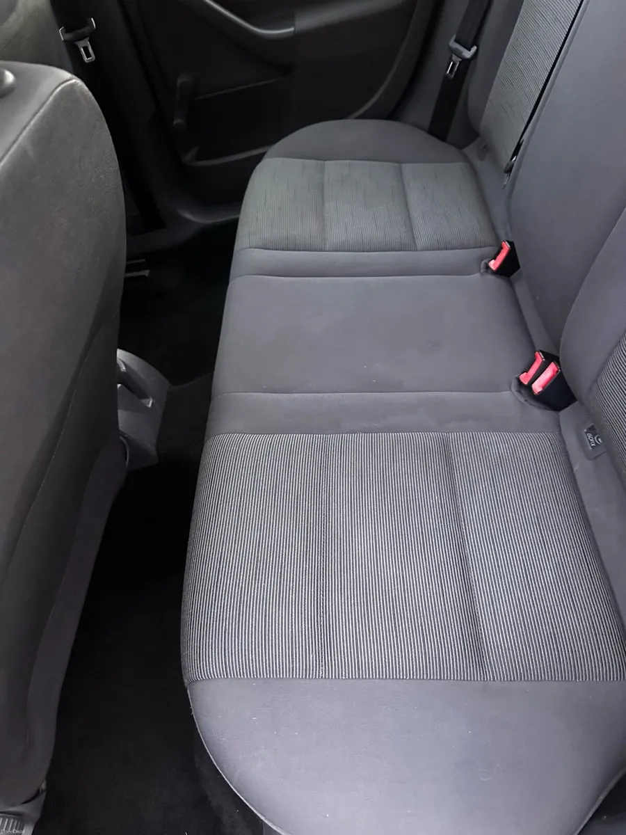 2007 vw golf - Image 4