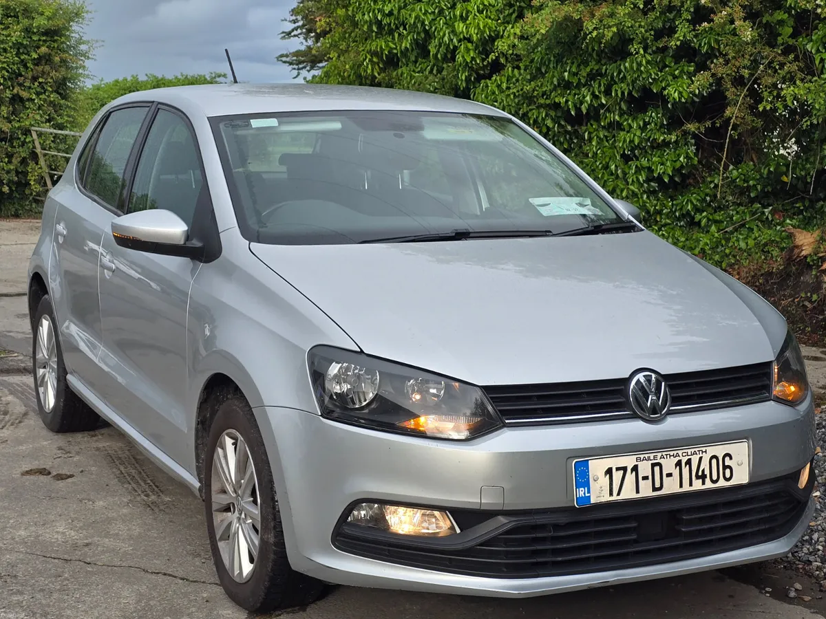 Volkswagen Polo 2017 manual . Low miles €8990 - Image 2