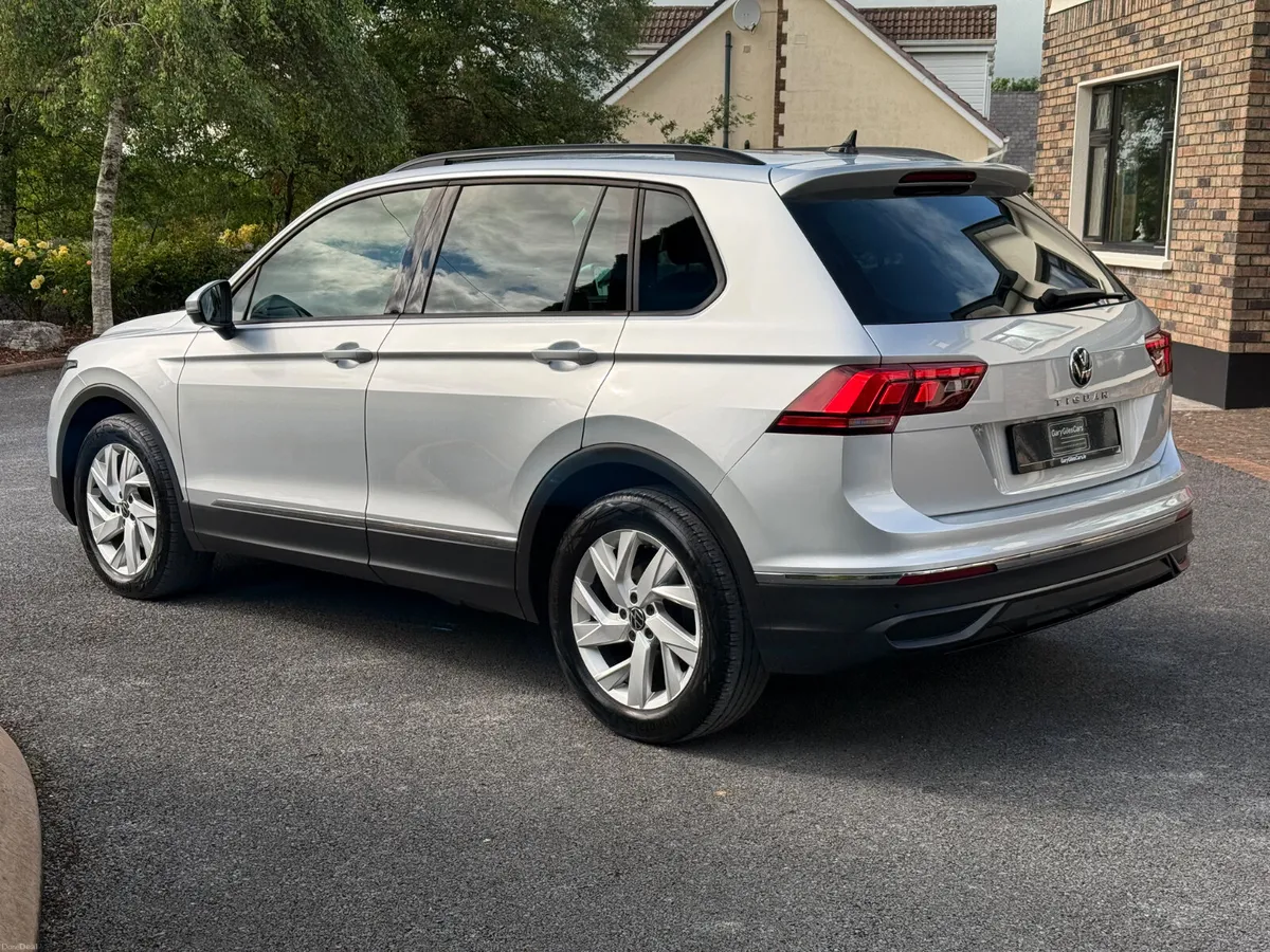 Immaculate 221 Volkswagen Tiguan! - Image 5