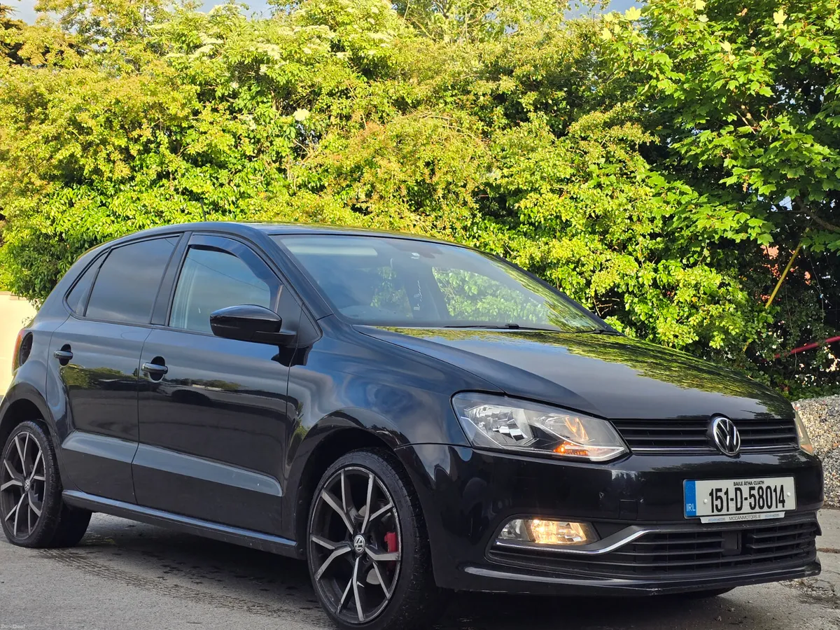 Volkswagen Polo 2015 automatic 1.2L €6900 - Image 3